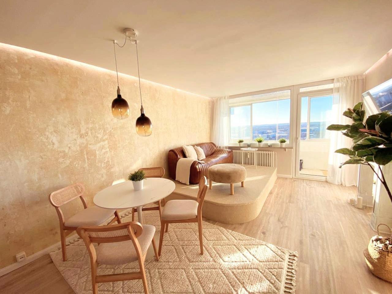 Stylische Sunset-Wohnung Augsburg Ngoại thất bức ảnh